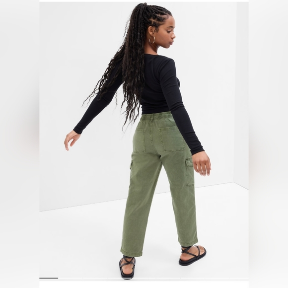 Women's denim cargo pants - Picture 2 of 5